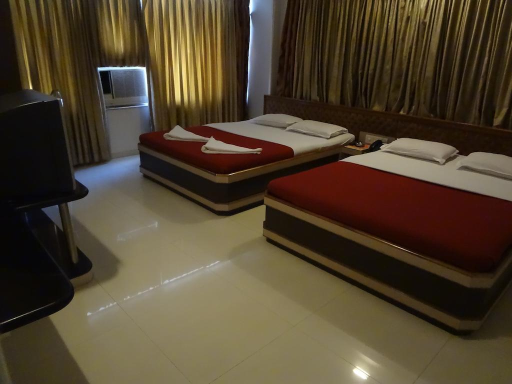 Hotel Ashwin Bombay Exterior foto