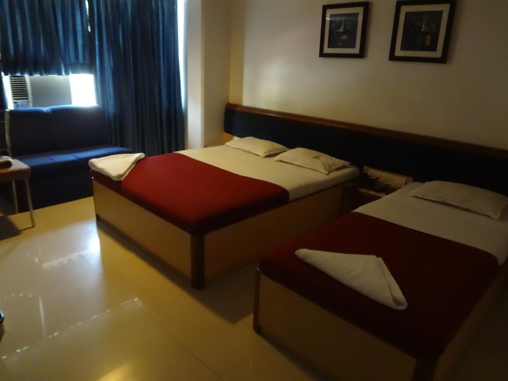 Hotel Ashwin Bombay Exterior foto