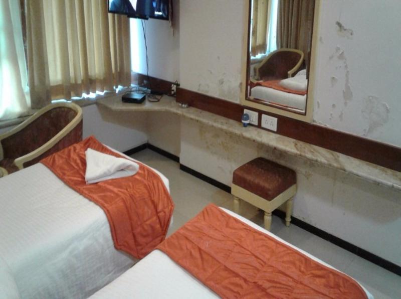 Hotel Ashwin Bombay Exterior foto