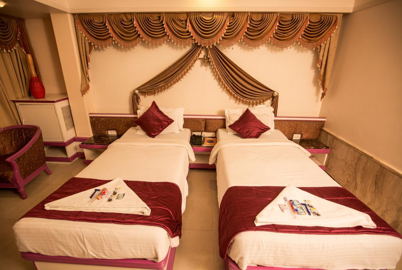 Hotel Ashwin Bombay Exterior foto